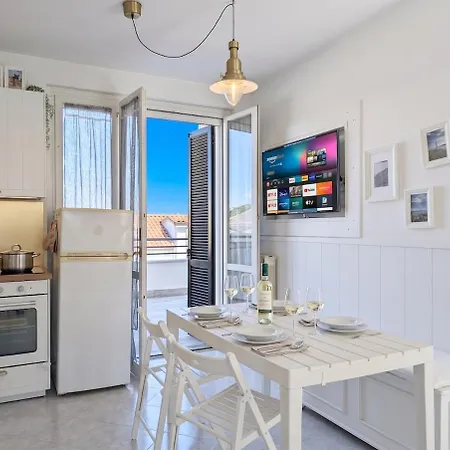 -terrazza Bbq- Wifi Ac Giardino Privato
